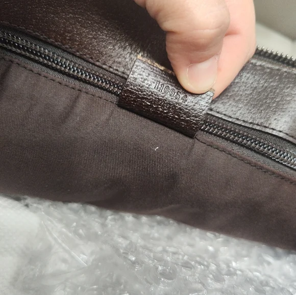 🥰 Vintage Y2K Gucci Joy Signature GG Monogram Logo Zip Top Crossbody Bag, Mint! - Picture 14 of 16